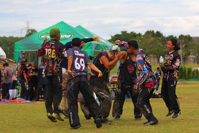 场的协助发 场的协助发